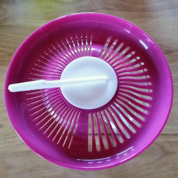 Racloir du Kefirko pour aider à filtrer les grains